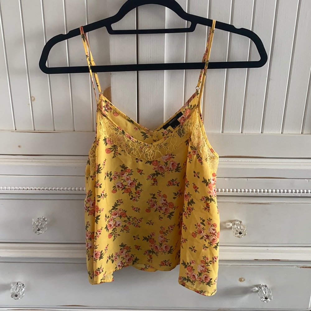 cami like tank top with lace!